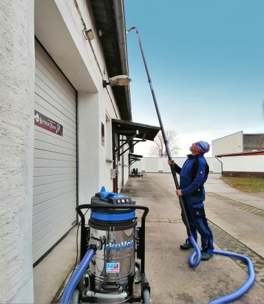 Dachrinnenreinigung ohne Stress vom Profi